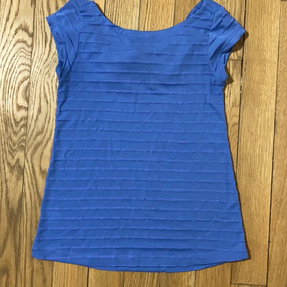 Petite Textured Stripe Tie Back Tee